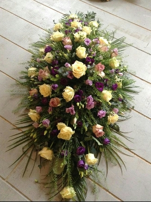 Rose and Lisianthus Casket Spray