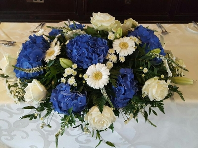 Top Table   Centrepiece