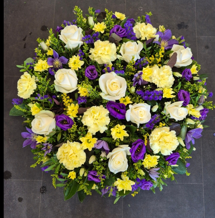 Rose, Carnation and Lisianthus funeral posy