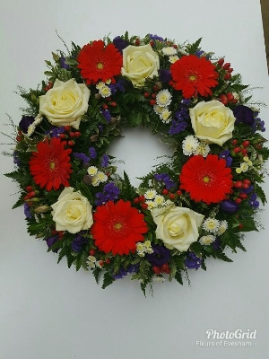 Rose and Germini loose wreath