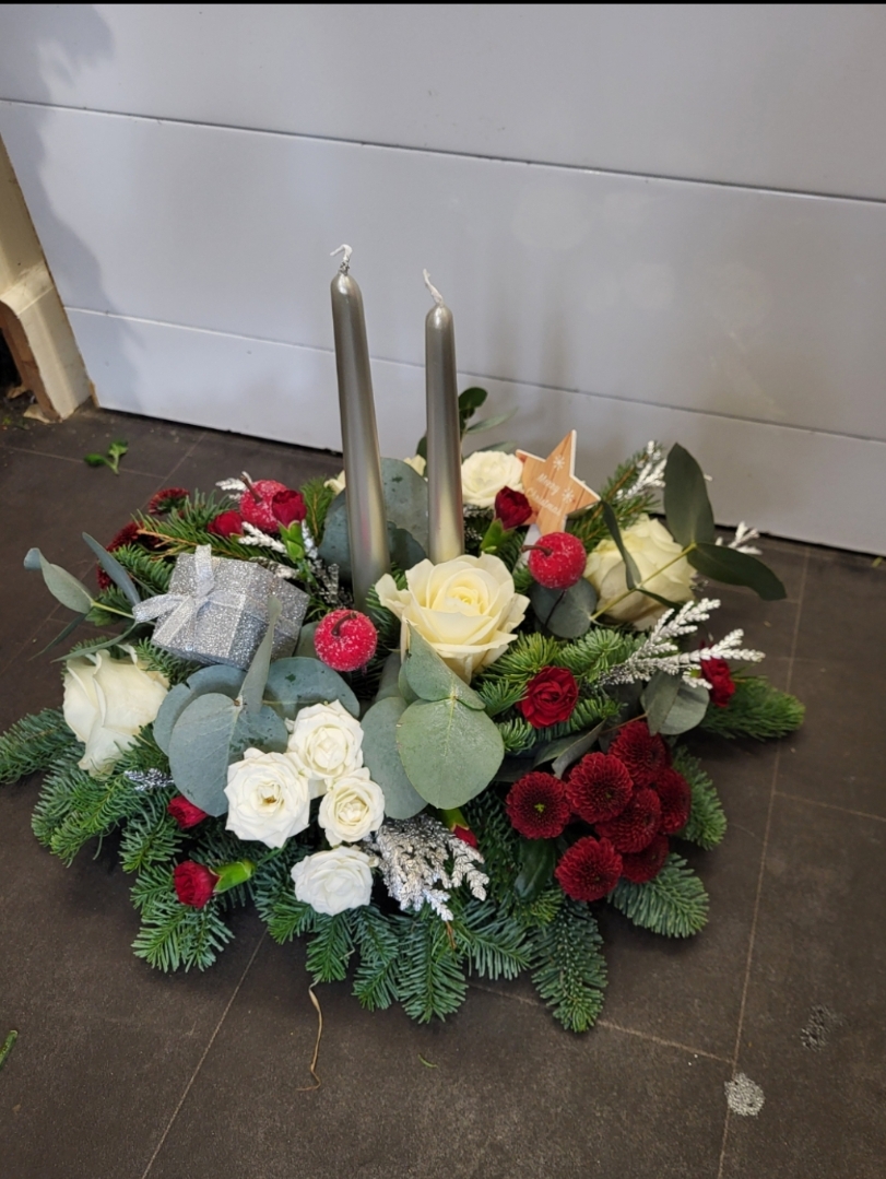 Christmas Candle  Arrangement