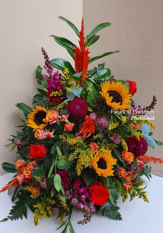 Pedestal Arrangement