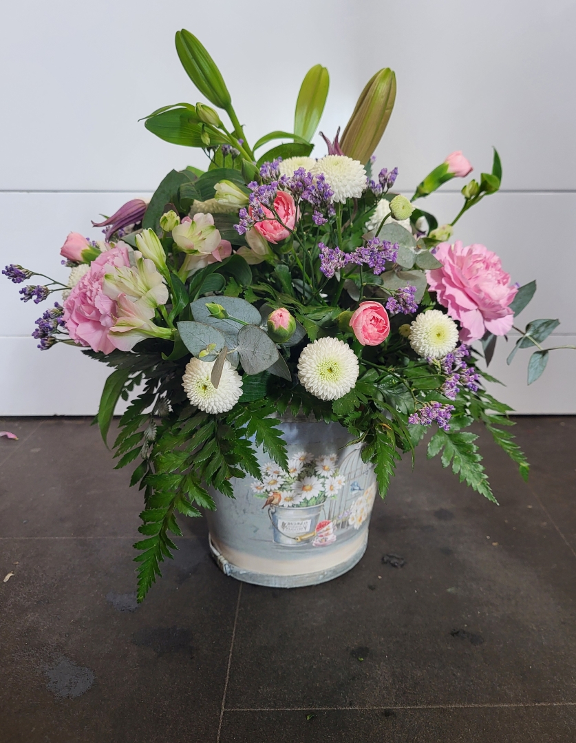Mothers Day Arrangement