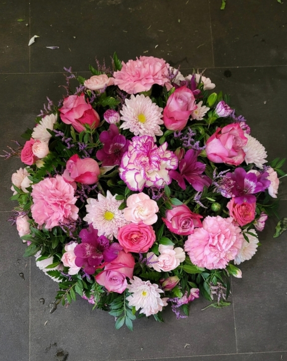 Loose Funeral Posy   Rose & Carnation