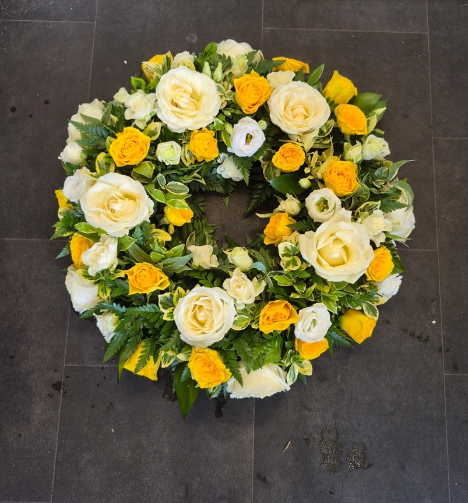 Rose Open Wreath